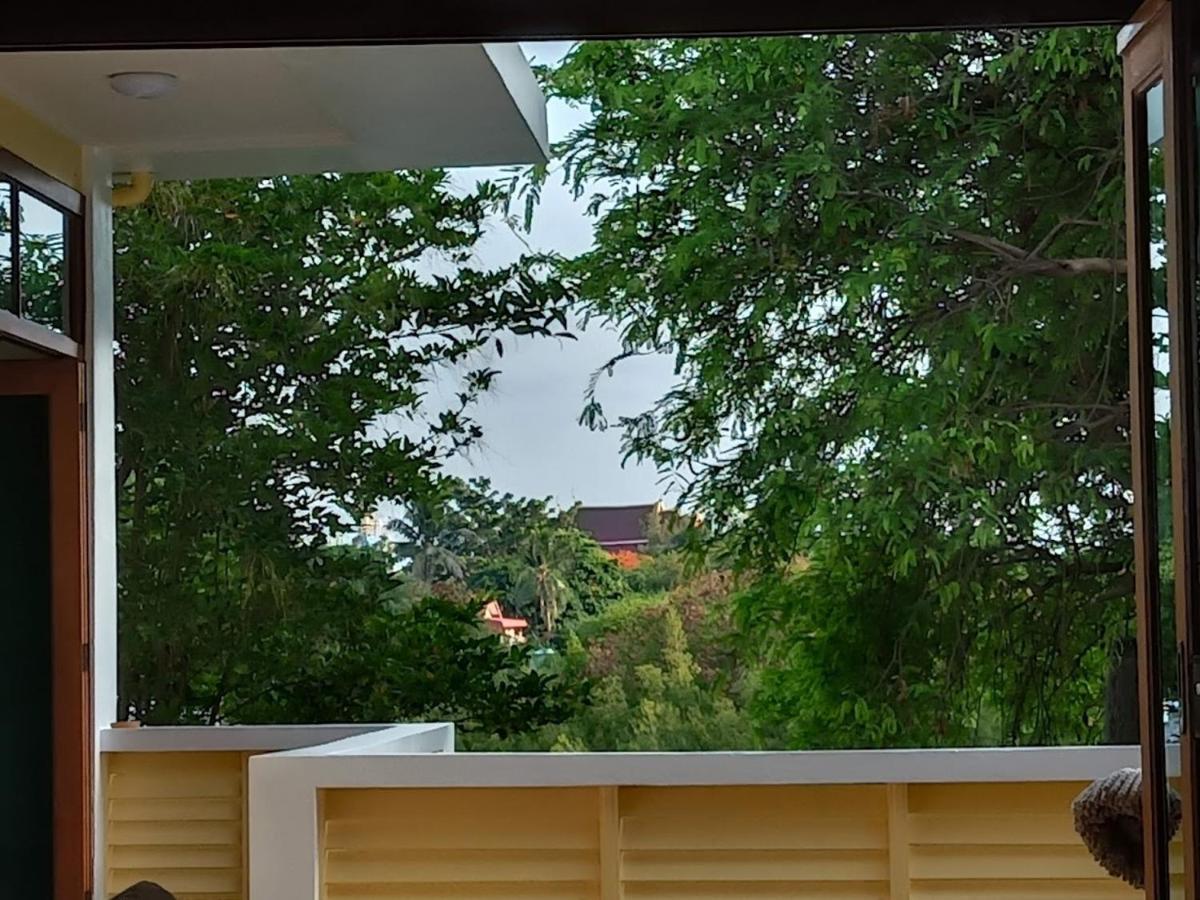 Yen~Yen B&B Prachuap Khiri Khan Ngoại thất bức ảnh
