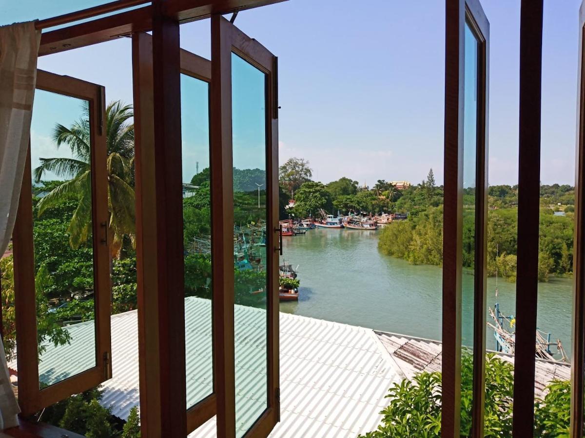 Yen~Yen B&B Prachuap Khiri Khan Ngoại thất bức ảnh