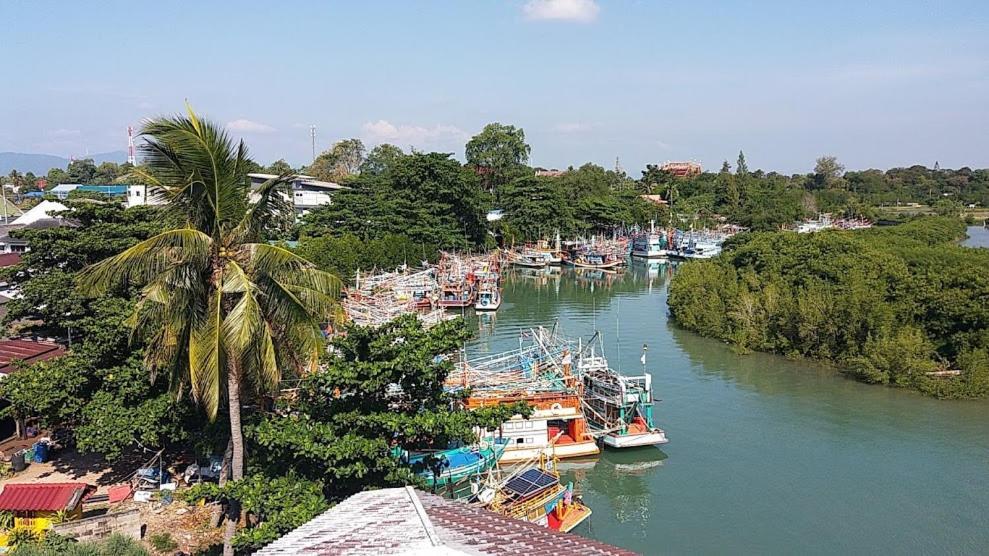 Yen~Yen B&B Prachuap Khiri Khan Ngoại thất bức ảnh