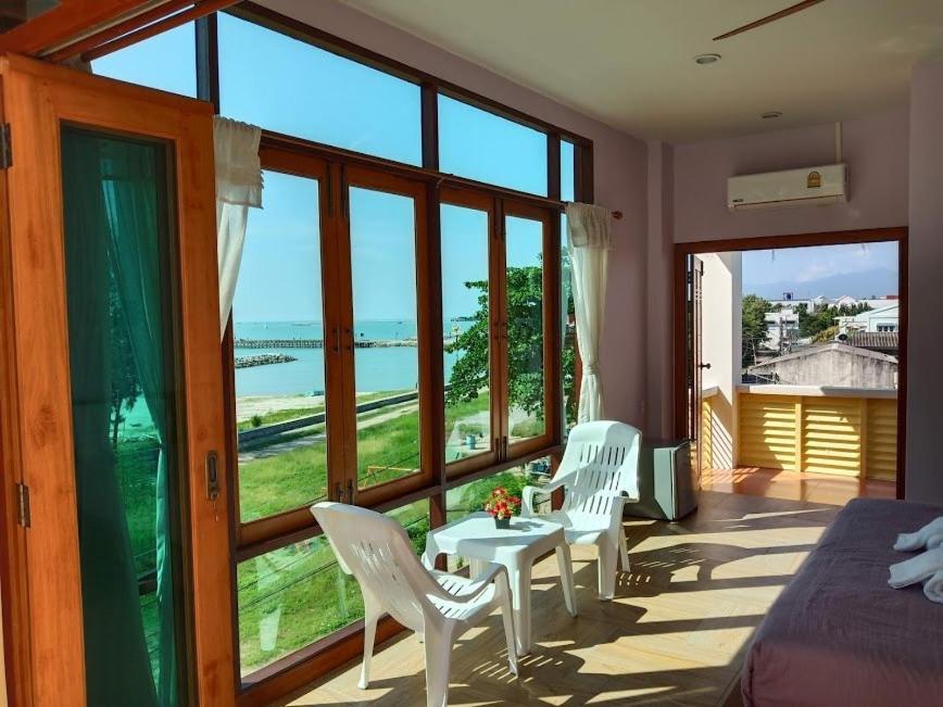 Yen~Yen B&B Prachuap Khiri Khan Ngoại thất bức ảnh