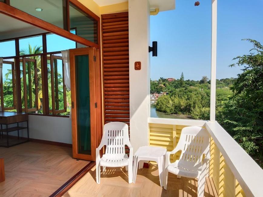 Yen~Yen B&B Prachuap Khiri Khan Ngoại thất bức ảnh