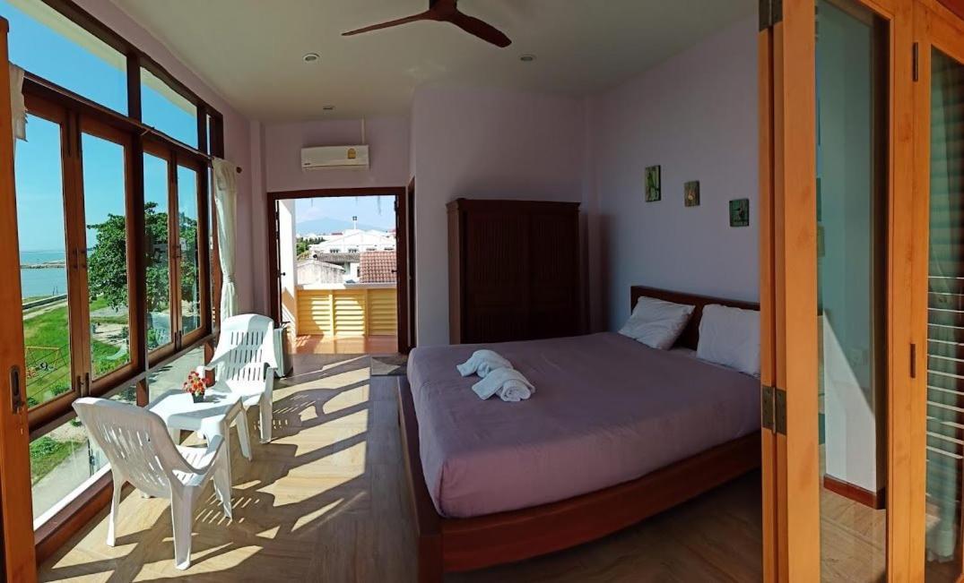 Yen~Yen B&B Prachuap Khiri Khan Ngoại thất bức ảnh